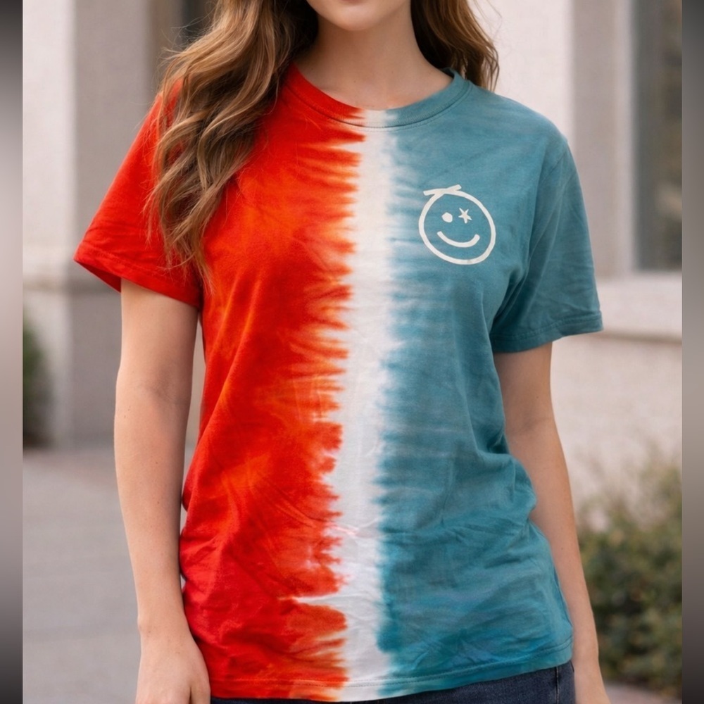 EUC WOMENS LARGE DUTCH BROS SHIRT